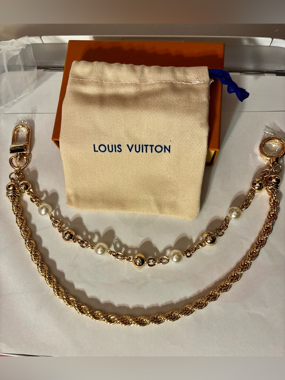Brand New ! Gold Chain Strap with Pearl Accents bag Charm with box